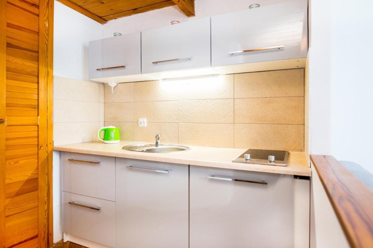 Crema Kazimierz Apartment Krasków Exterior foto