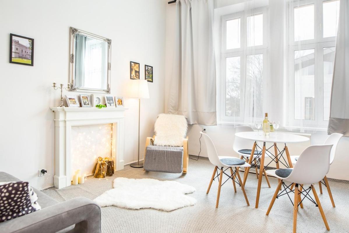 Crema Kazimierz Apartment Krasków Exterior foto
