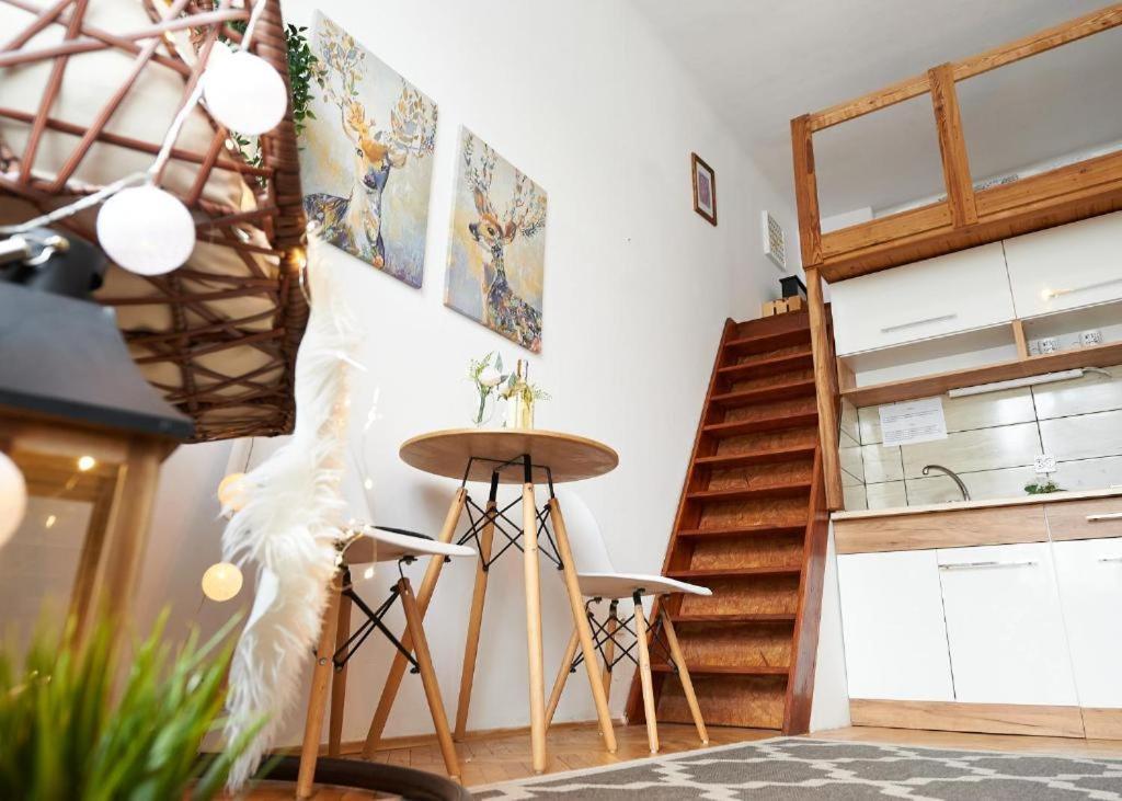 Crema Kazimierz Apartment Krasków Exterior foto